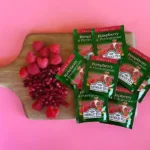 Ahmad Tea Raspberry and Pomegranate Green Tea 20 Tea Bags - Image 2